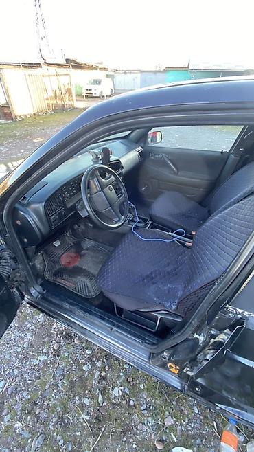 Volkswagen: Volkswagen Passat: 1988 г., 1.8 л, Механика, Бензин, Седан — 6