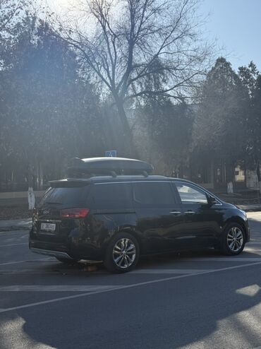 Kia: Kia Carnival: 2017 г., 2.2 л, Автомат, Дизель, Минивэн — 3