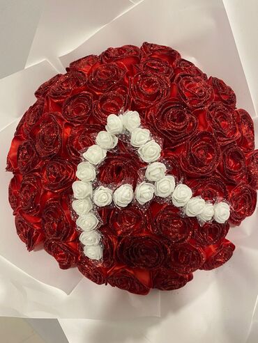 Süni güllər: Suni Gullerin sifarisle hazirlanmasi qiymetler olculere gore deyisir — 9