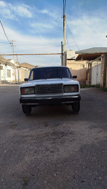 VAZ (LADA): VAZ (LADA) 2107: 1.6 l | 2003 il 10018 km Sedan