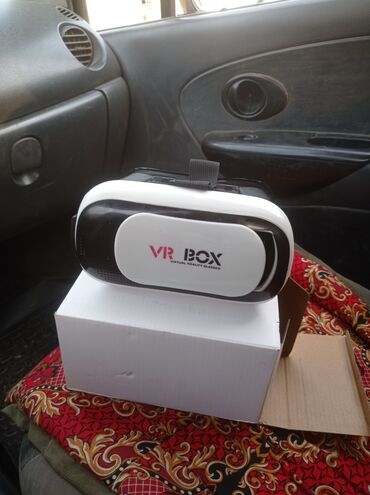 оборудование для мороженое: Очки виртуальной реальности VR BOX обеспечивают погружение в