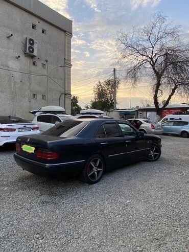 суппорт мерседес: Mercedes-Benz E-Class: 2000 г., 2.8 л, Автоматтык, Бензин, Седан