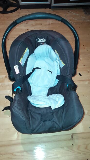 столики для автокресел: Graco Tri-Logic uşaq avtomobil oturacağı ENDIRIM OLACAQ - Arxa