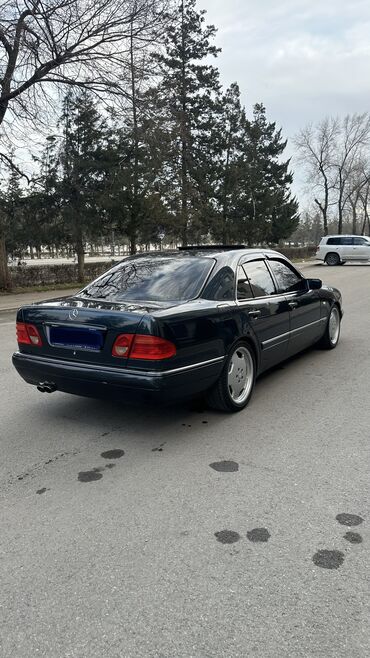 Mercedes-Benz: Mercedes-Benz E-Class: 1997 г., 4.2 л, Автомат, Бензин, Седан — 7