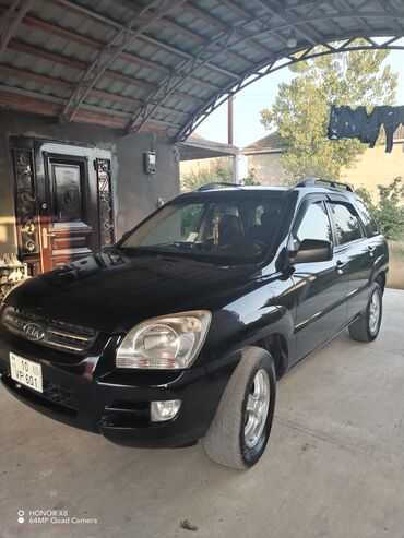 авто на прокат без залога: Kia Sportage: 2 l | 2007 il Ofrouder/SUV