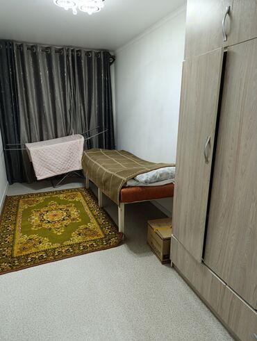 сдам частный дом без хозяина в бишкеке: 3 комнаты, 57 м², 104 серия, 1 этаж, Косметический ремонт