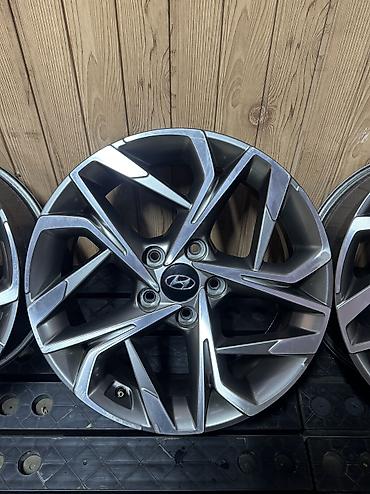 Диски: Литые Диски R 17 Hyundai, Комплект, отверстий - 5, Б/у — 6