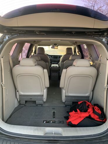 Kia: Kia Carnival: 2019 г., 2.2 л, Автомат, Дизель, Минивэн — 4