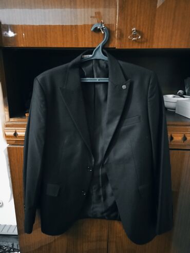 смирительная рубашка: Мужской костюм, 4XL (EU 48), Новый, цвет - Черный, Платная доставка, Самовывоз