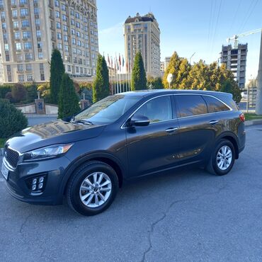 Kia: Kia Sorento: 2019 г., 2.4 л, Автомат, Бензин, Кроссовер