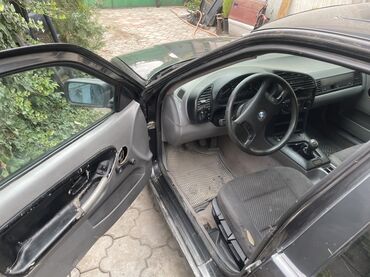 BMW: BMW 3 series: 1991 г., 1.6 л, Механика, Бензин, Седан — 3