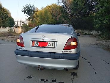 2 9 тди: Toyota Avensis: 2002 г., 2 л, Кол менен иштөөчү, Дизель, Лифтбек — 8
