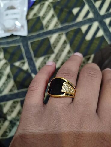 Prstenje: Vel:13
Cena:1100din — 28