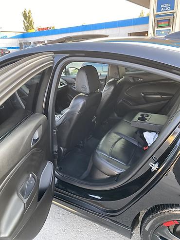 park masin: Chevrolet Cruze: 1.4 l | 2018 il 221090 km Sedan — 9
