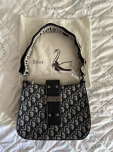 Çiyin çantası, Dior, Yeni lalafo.az -da Çiyin çantası, Dior, Yeni