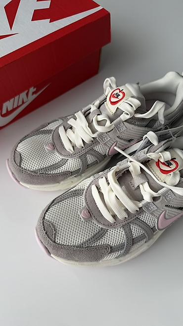 on cloud: Кроссовки, 36, 36.5, Nike, Новый, цвет - Серый — 3