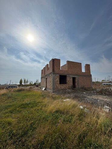 Продажа домов: Дом, 200 м², 4 комнаты, Собственник — 1