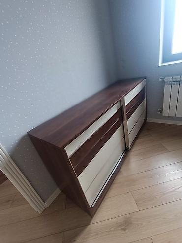 Mebel dəsti – sürgülü qarderob və TV stendi - Qarderob: 3 qapılı