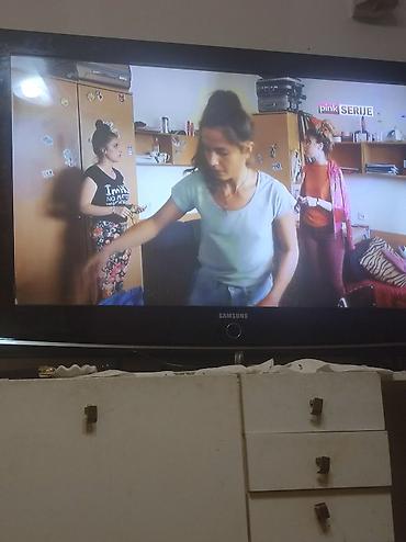 ikea tv regali: Samsung LCD TV – dijagonala oko 32” - Model: Samsung LCD televizor sa — 1
