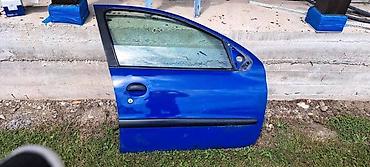 y5 2016: PREDNJA DESNA VRATA PLAVA ZA PEUGEOT 206 | imam sve delove za — 1