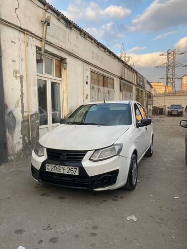 1000 manatlıq iş elanları sürücü: Taksi sürücüsü tələb olunur, Nəqliyyat vasitəsi verilir, Həftəlik ödəniş