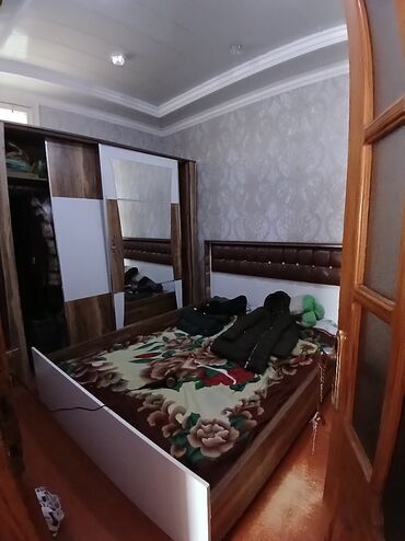 Həyət evləri və villaların satışı: 3 otaqlı, 60 kv. m, Kredit yoxdur, Orta təmir — 10