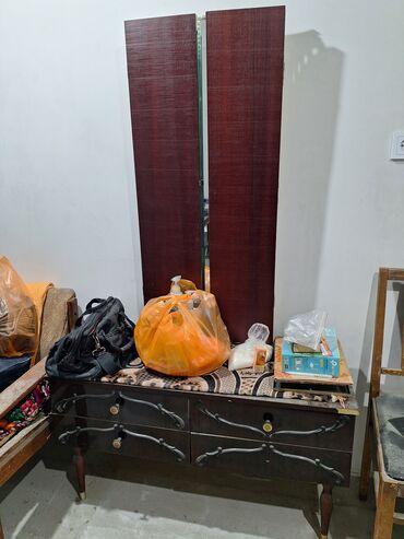 Спальные гарнитуры: Спальный гарнитур, Б/у, Односпальная кровать, Шкаф, Трюмо, Россия, Дерево, Самовывоз, цвет - Коричневый — 4