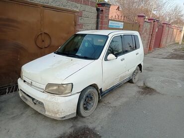 Mercedes-Benz: Nissan Cube: 1999 г., 1.3 л, Автомат, Бензин, Хэтчбэк