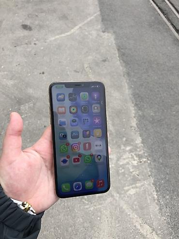 ipod classic 7: IPhone 11 Pro Max, Qızılı, Face ID — 2