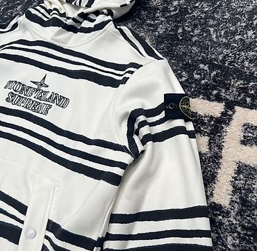 Толстовки: Stone Island x Supreme Hoodie - Rəng və dizayn: Ağ əsas fon üzərində — 3