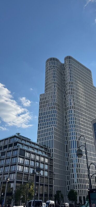 работа в бишкеке требуется: Ищу работу срочно 
Студентка