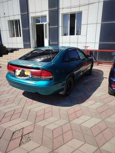 Mazda: Mazda 626: 1996 г., 1.8 л, Механика, Бензин, Хэтчбэк