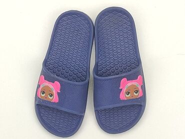 kapcie z usztywnioną piętą: Slippers 34, Used