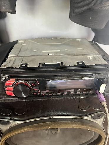 Maqnitofonlar: Pioneer avtomobil maqnitofonu – 1 DIN format Xüsusiyyətlər: - Ön — 2