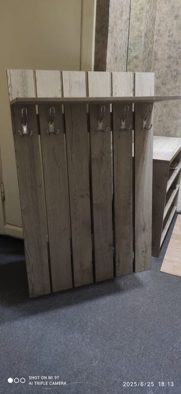 Спальные гарнитуры: Продаю 1) Кровать 2спальн.,с настенными прикраватными полками — 9