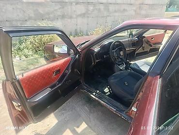 авуди 90: Audi 80: 1990 г., Седан — 8