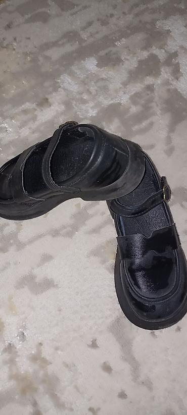 Туфли: Тууфли для девочек 33 размер, купили весной пару раз одели осенью — 6