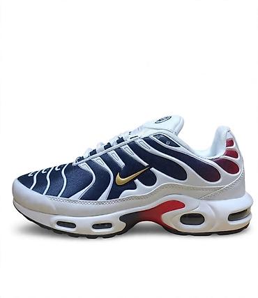 sapa u srcu: Na prodaju su patike Nike Air Max Plus (TN). Ovaj model se odlikuje — 1