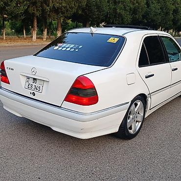carpayi satisi: Mercedes-Benz C 230: 2.3 l | 1997 il Sedan — 2