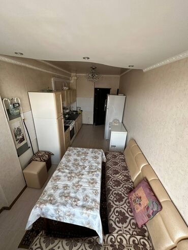 снять квартиру на долгий срок в бишкеке ок: 3 комнаты, Риэлтор, Без подселения, С мебелью полностью