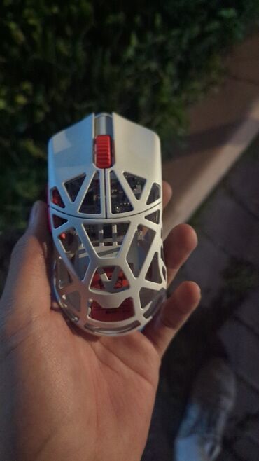 компьютерные мыши warwolf: Wlmouse beast x mini 8k сделана из магниевого сплава в сочетании с abs