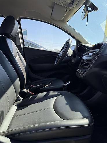 mini kuper: Chevrolet Spark: 2021 г., Хэтчбэк — 8