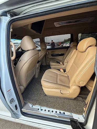 Kia: Kia Carnival: 2019 г., 2.2 л, Автомат, Дизель, Минивэн — 9