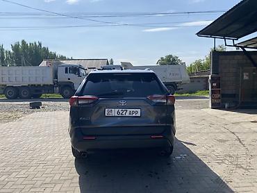 прадо 78: Toyota RAV4: 2019 г., 2.5 л, Автомат, Бензин, Кроссовер — 4