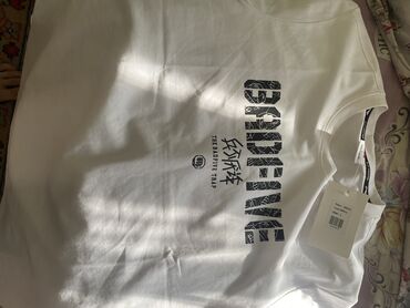 Футболки: Мужская футболка, L (EU 40), Li-Ning, Новый, цвет - Белый, Самовывоз