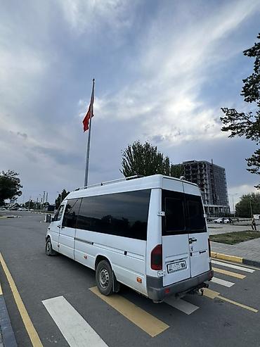 Унаа: Mercedes-Benz Спринтер: 2003 г., 2.2 л, Кол менен иштөөчү, Дизель, Бус — 5