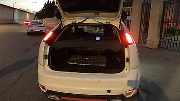 ford eskape: Ford Focus: 1.6 l | 2006 il 397593 km Hetçbek — 5