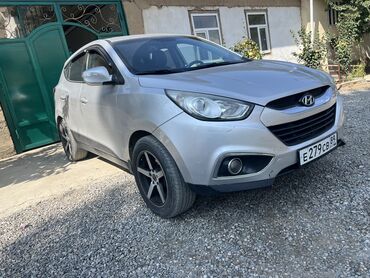 беловодск авто: Hyundai ix35: 2013 г., 2 л, Автомат, Газ, Кроссовер