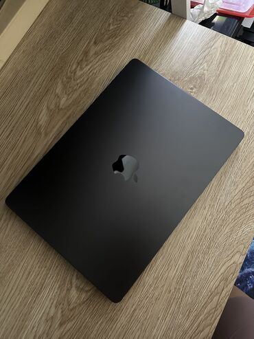 компьютер для офиса: Ноутбук, Apple, 20 ram gb ГБ ОЭТ, Apple M3 Pro, 14 ", Колдонулган, Татаал эмес тапшырмалар үчүн
