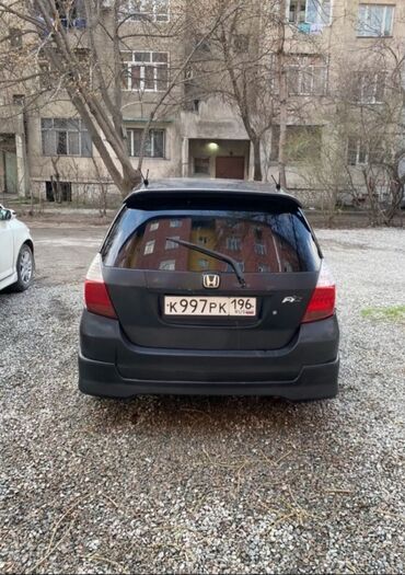 honda hpv: Honda Fit: 2001 г., 1.3 л, Вариатор, Бензин